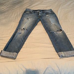 Size 2 light wash LOFT boyfriend jean